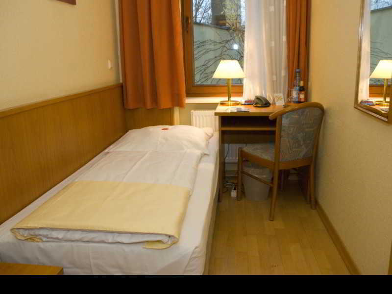 Hotel Bohemia Berlin Bagian luar foto