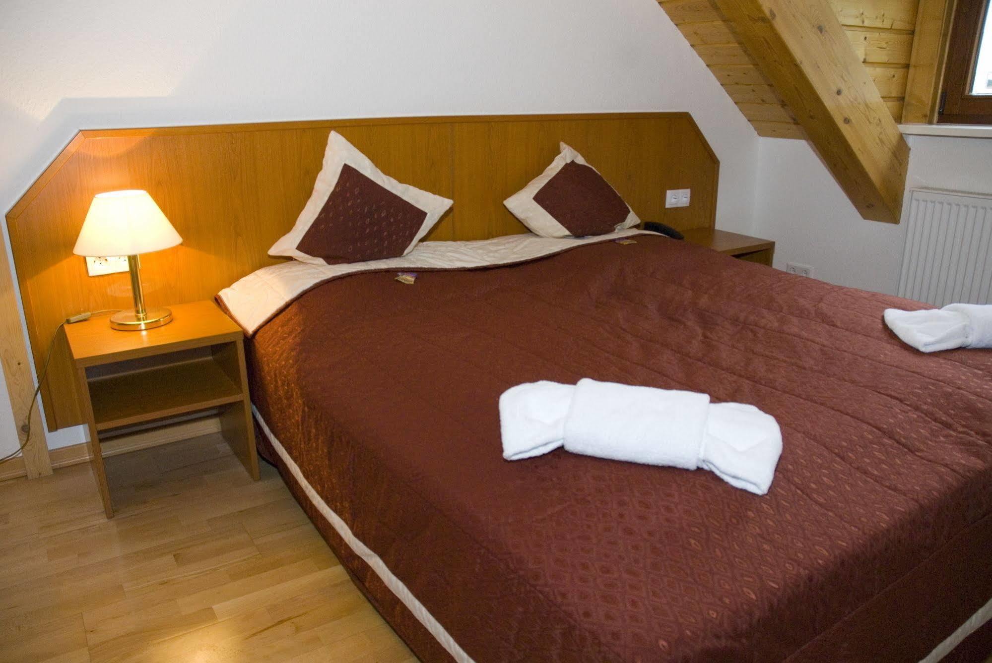 Hotel Bohemia Berlin Bagian luar foto